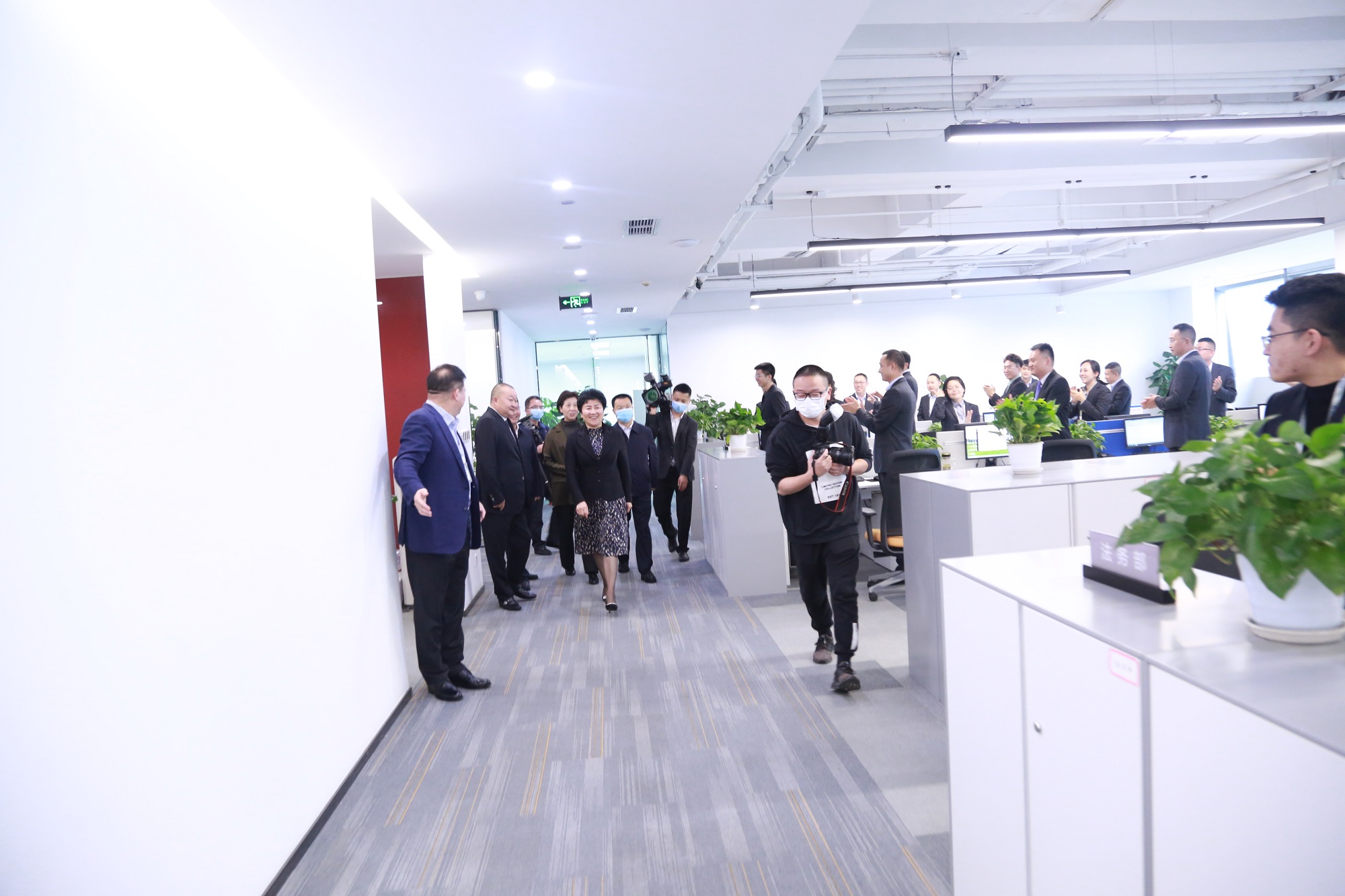 省人大常委會副主任、達州市委書記包惠蒞臨公司視察指導(dǎo)